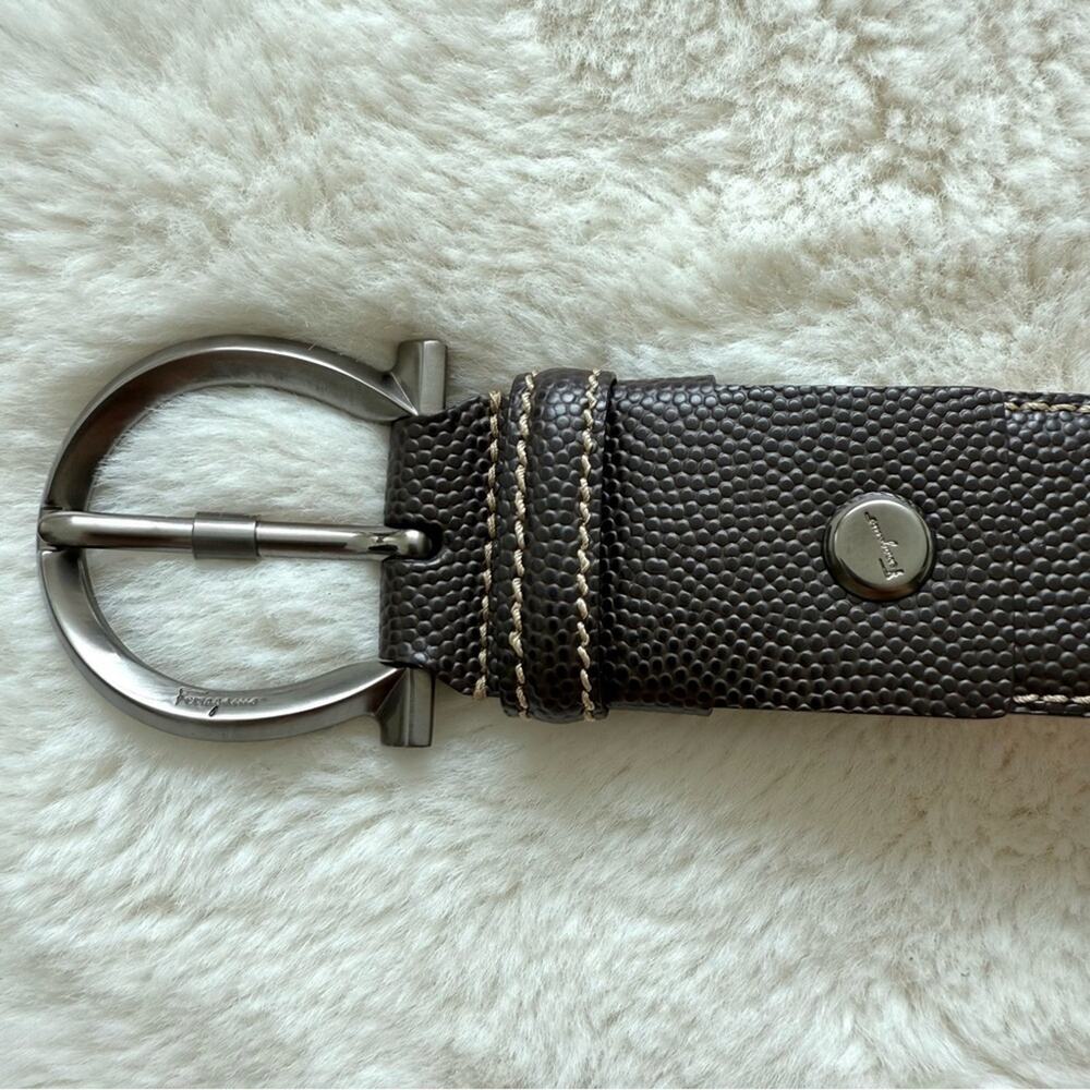 Salvatore Ferragamo  stingray genuine leather  belt size 67 Authentic Retail 950 - Picture 7 of 12